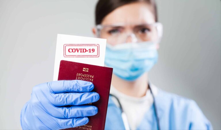 Европа вводит цифровой паспорт вакцинации