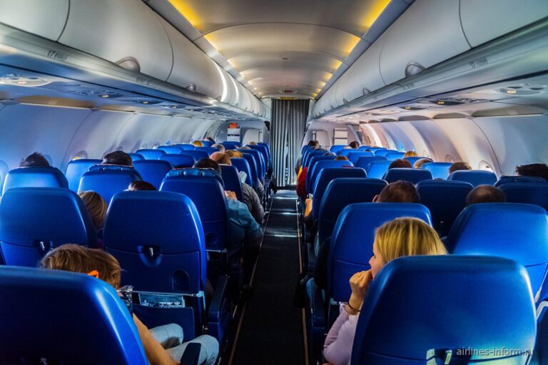 Минтранс просят отменить плату за выбор места в самолете