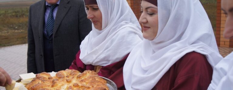 Волонтеров для работы в туристической отрасли подготовят в Дагестане