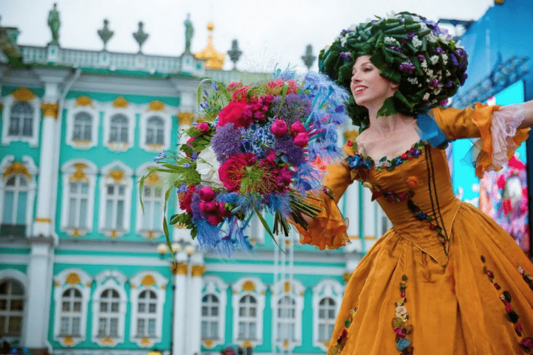 Пятиминутные концерты в центре Петербурга устроят в честь Всемирного дня туризма